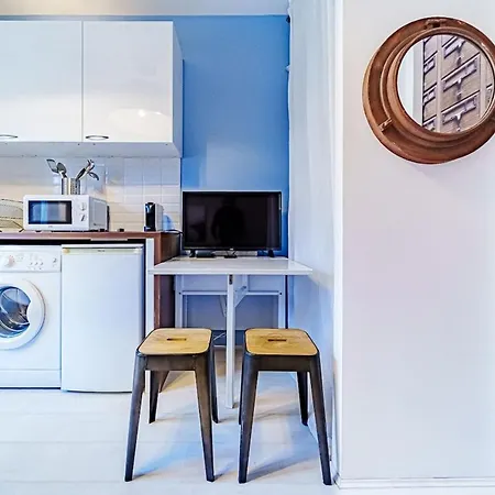 Le Petit Delore - 2 Personnes - 8 Appartement Lyon