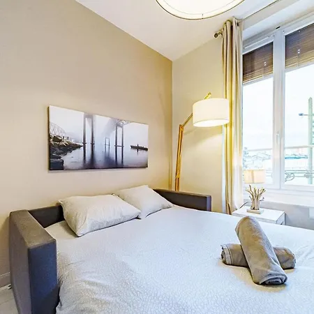 Le Petit Delore - 2 Personnes - 8 Appartement