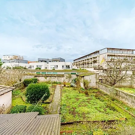 Apartment Le Petit Delore - 2 Personnes - 8 *